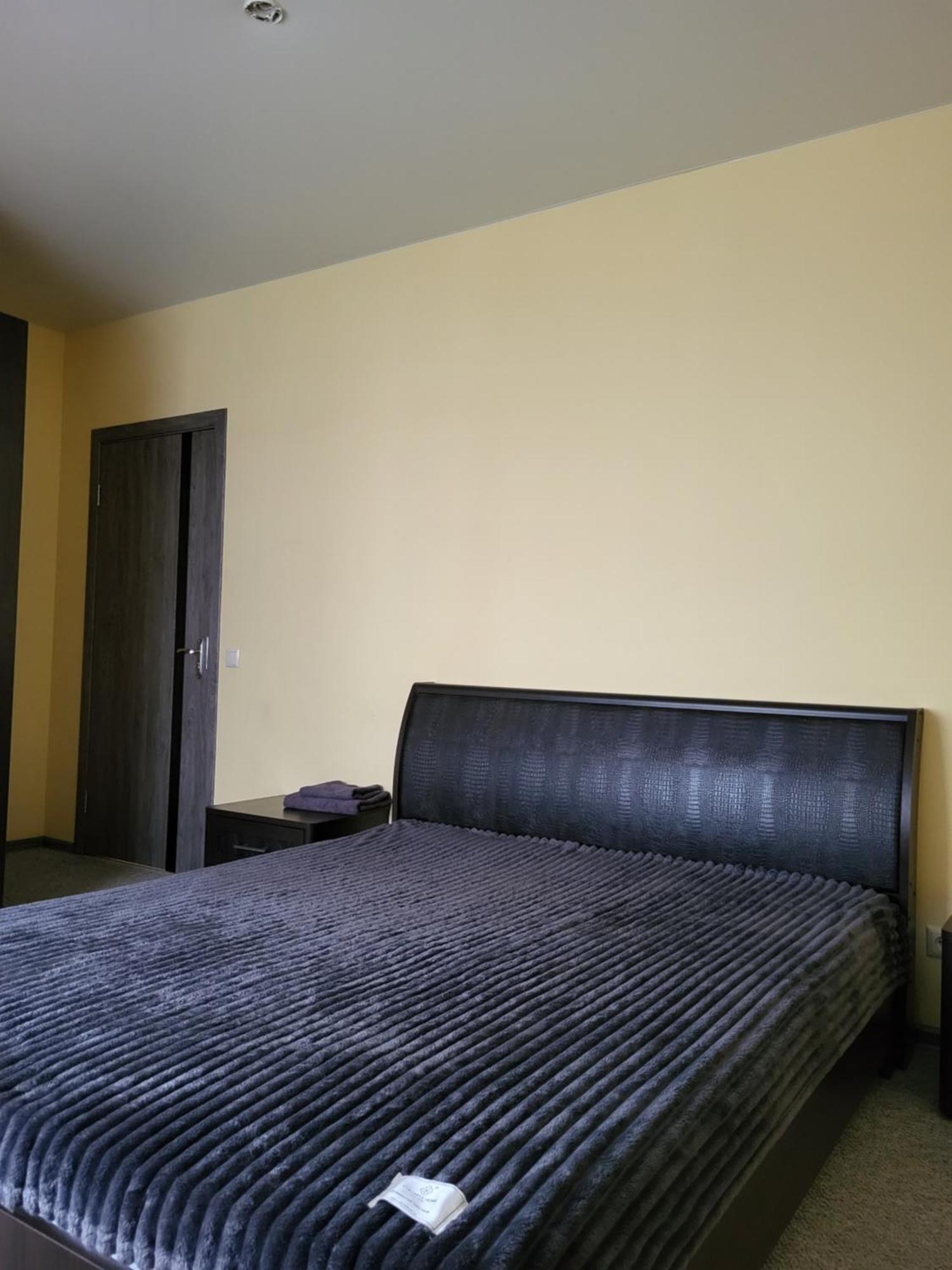 Hotel Амстердам à Khmelʼnytsʼkyy Extérieur photo