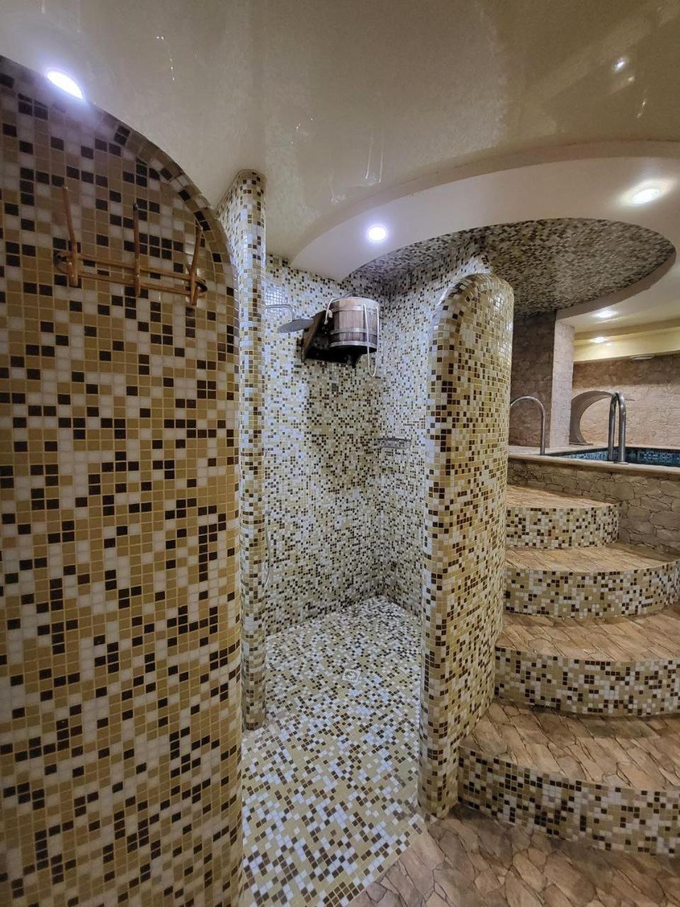 Hotel Амстердам à Khmelʼnytsʼkyy Extérieur photo